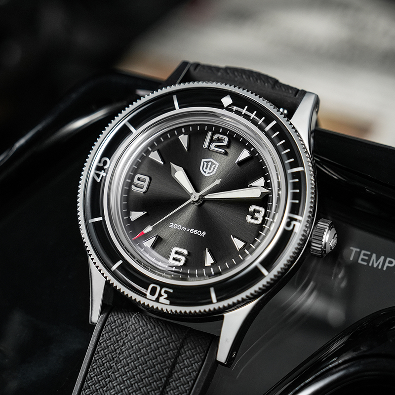 Watchdives WD50Q メンズ腕時計 VH31 ク - Smartwatch Luxury Watches のレビューと価格